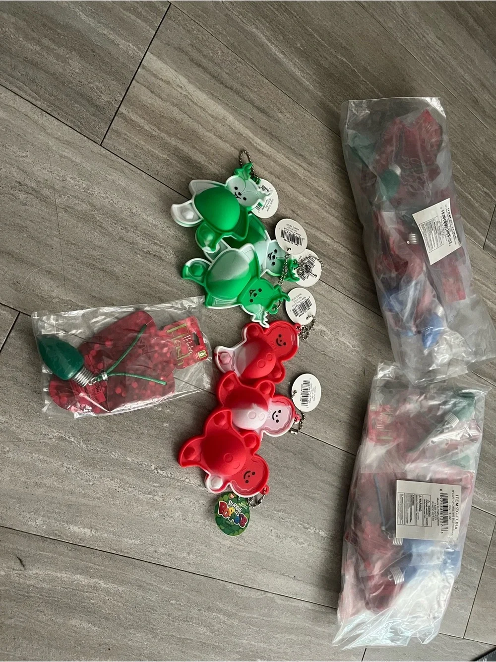 New Set 25 Light Up Christmas Tree Bulb Necklaces & 6 Pop Fidget  Keychains